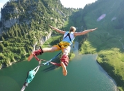 九游娱乐首页-世界排名争夺战焦点战，马里鏖战新西兰，一场定义篮球未来的对决