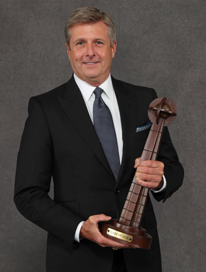 篮球名人堂仪式：卡尔-马龙获得荣誉殊荣奖项